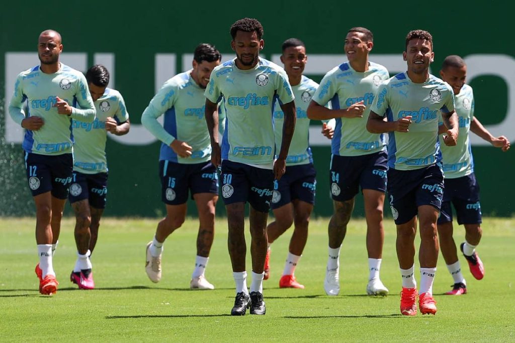 idade dos jogadores do palmeiras